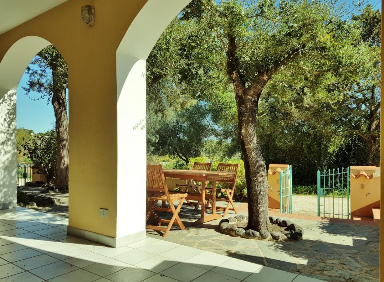 Dommos - Pintada Apartments Cala Liberotto Eksteriør bilde