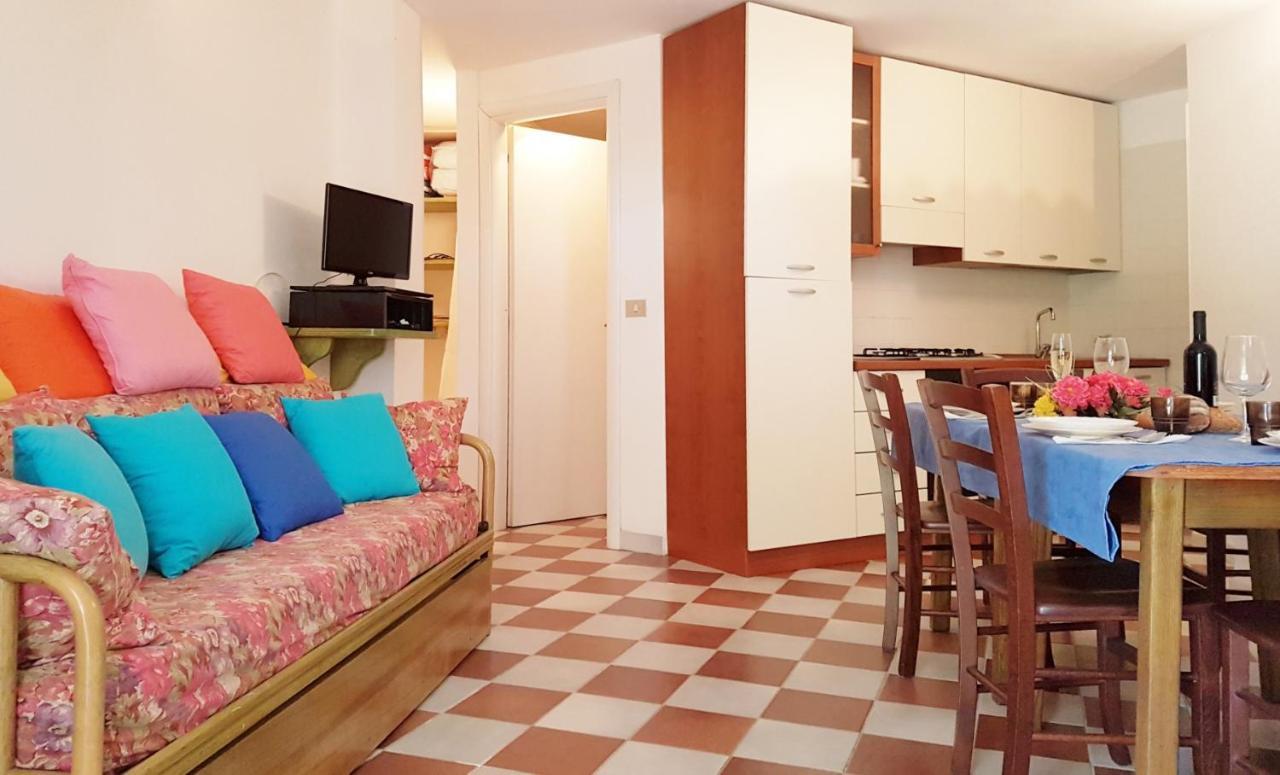Dommos - Pintada Apartments Cala Liberotto Eksteriør bilde