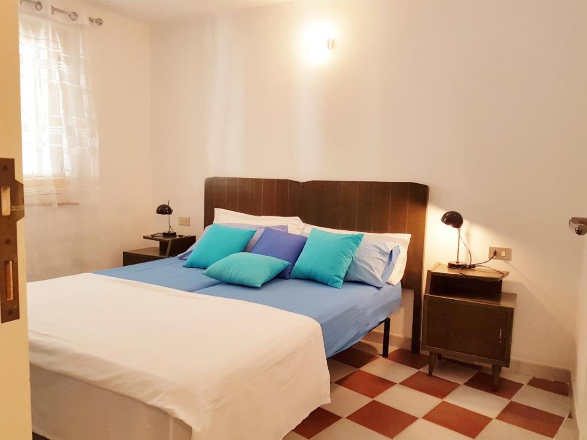 Dommos - Pintada Apartments Cala Liberotto Eksteriør bilde